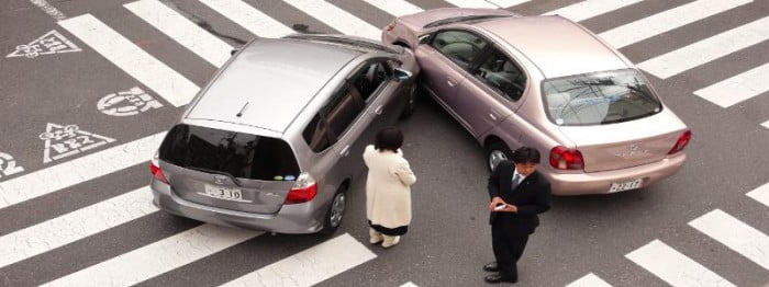 Photo of a minor car accident in Japan