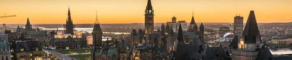 parliament chateau color 1500x450 960x200